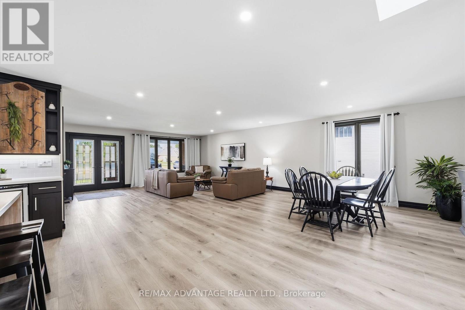 43 LYNNGATE GROVE, London South (South M) — photo 7