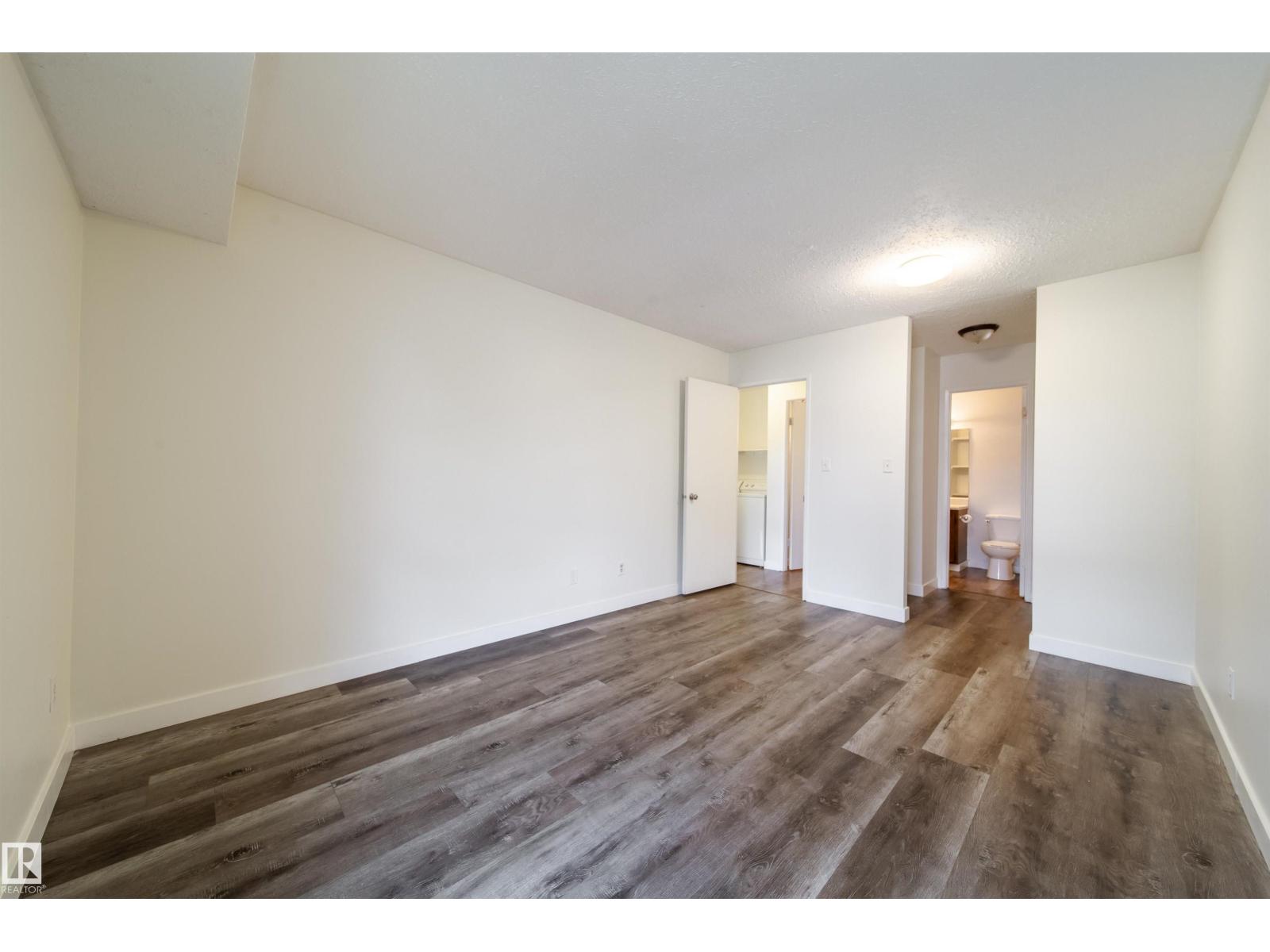 5898 172 ST NW - 24