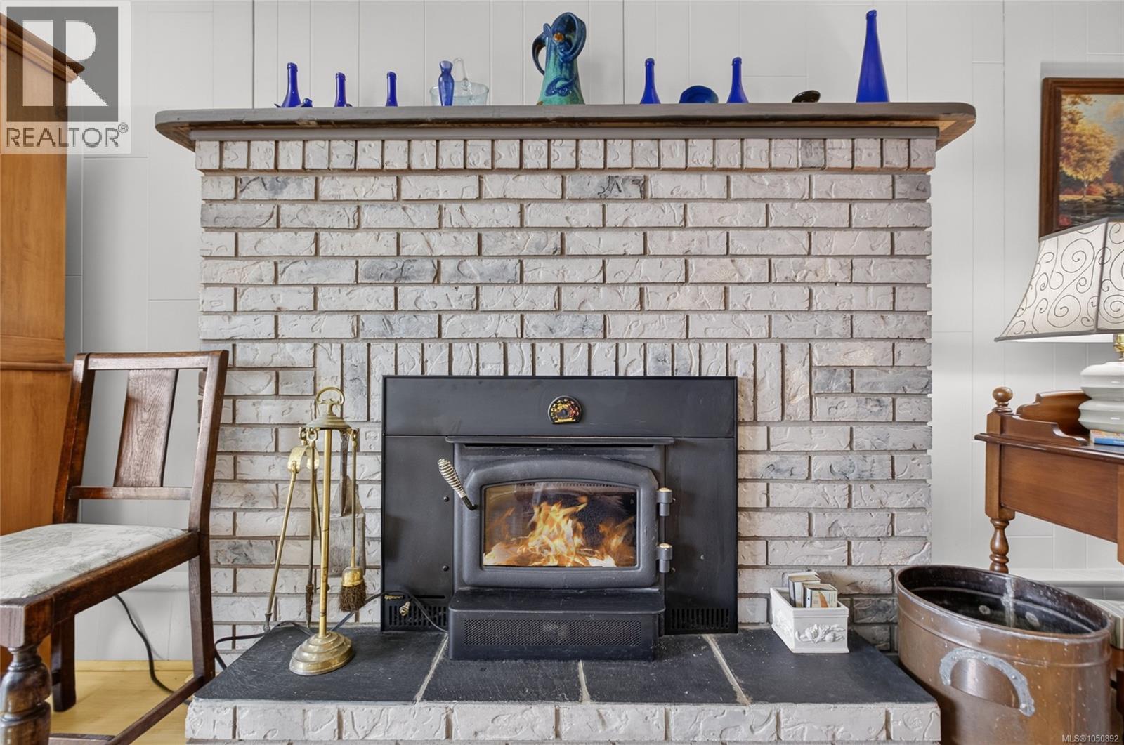 3798 Laurel Dr - 52