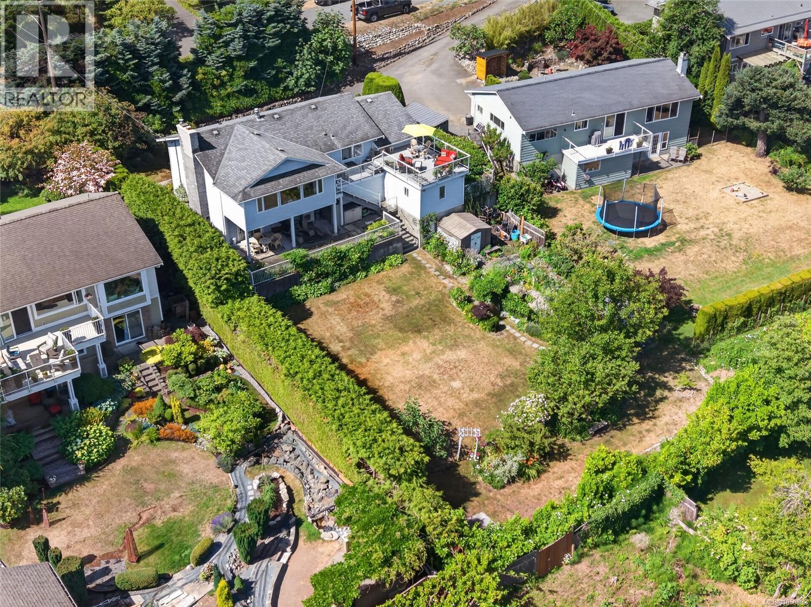 3798 Laurel Dr - 59