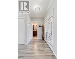 9 Crestview Place thumbnail 17