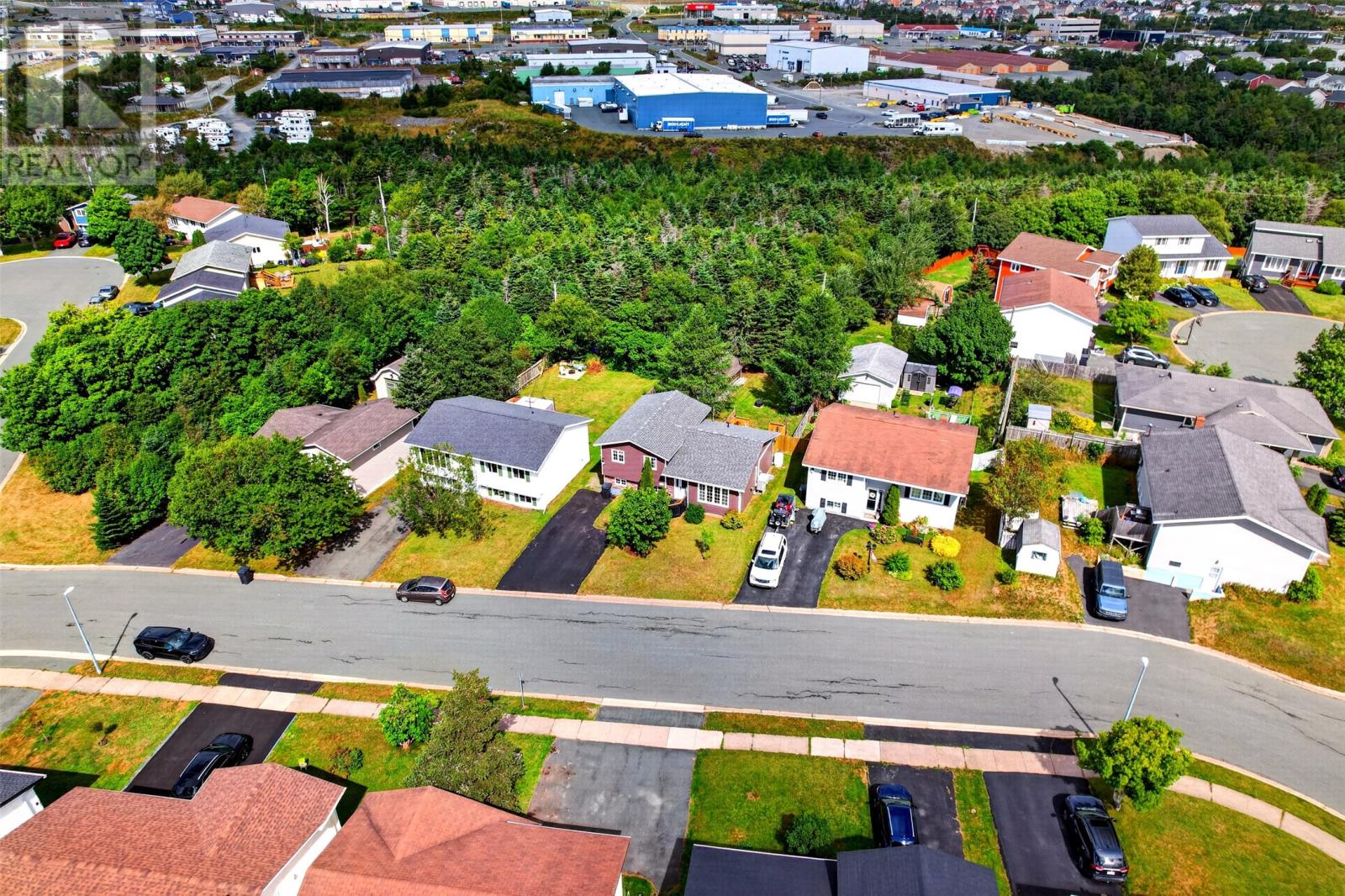 12 Leger Crescent - 30