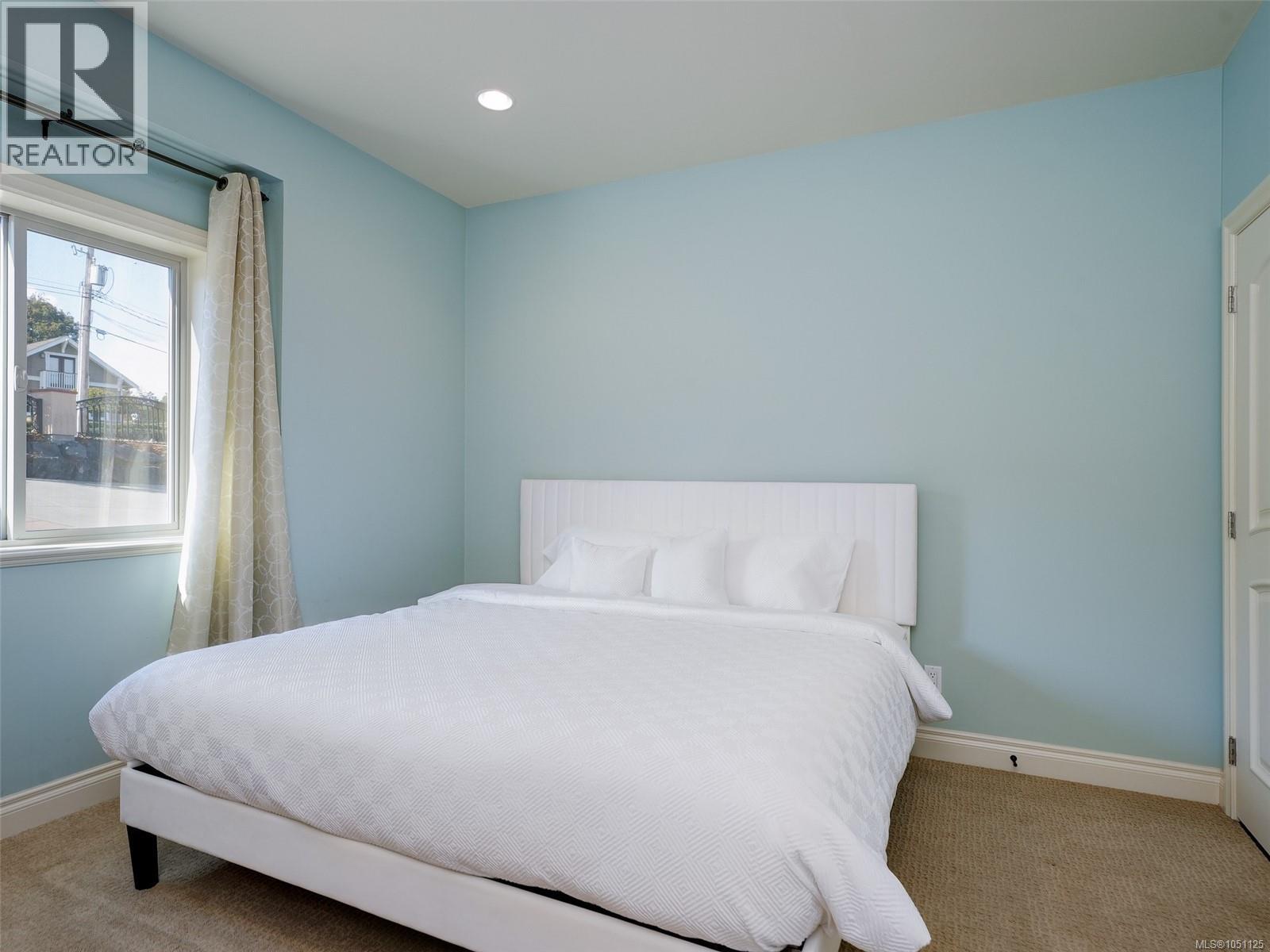 8639 Bourne Terr - 16