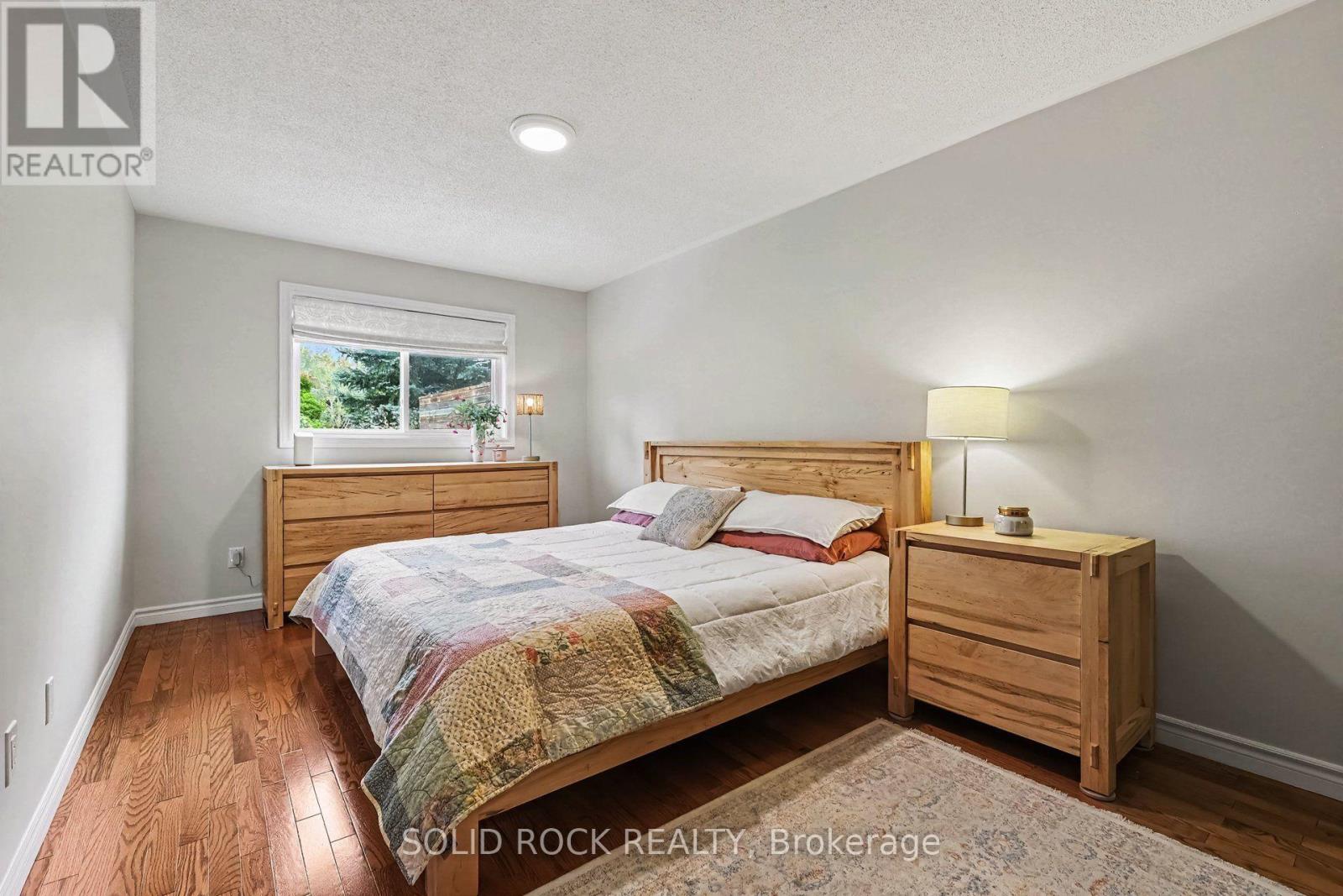 208 JAMIESON STREET - 16