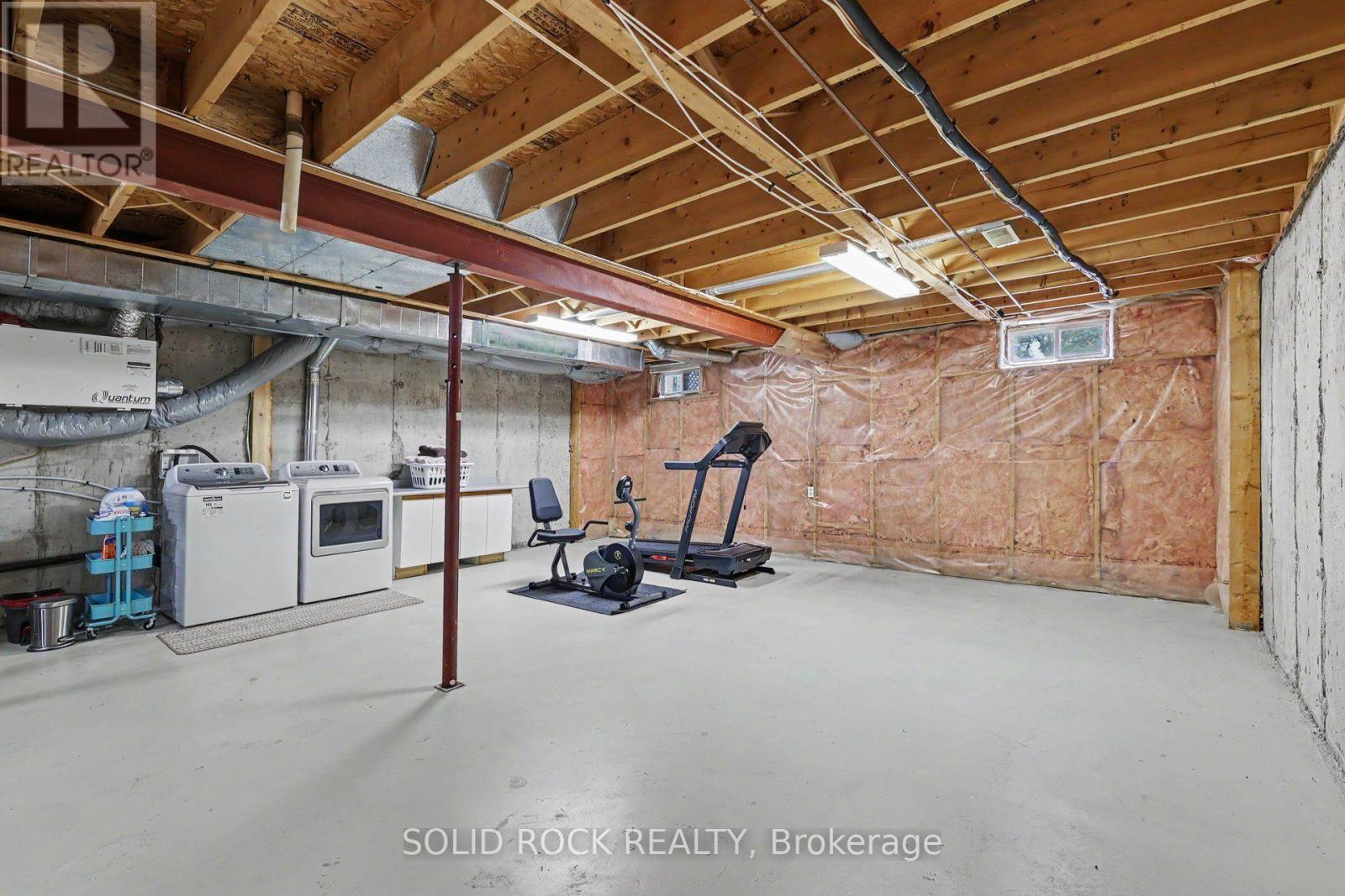 208 JAMIESON STREET - 23