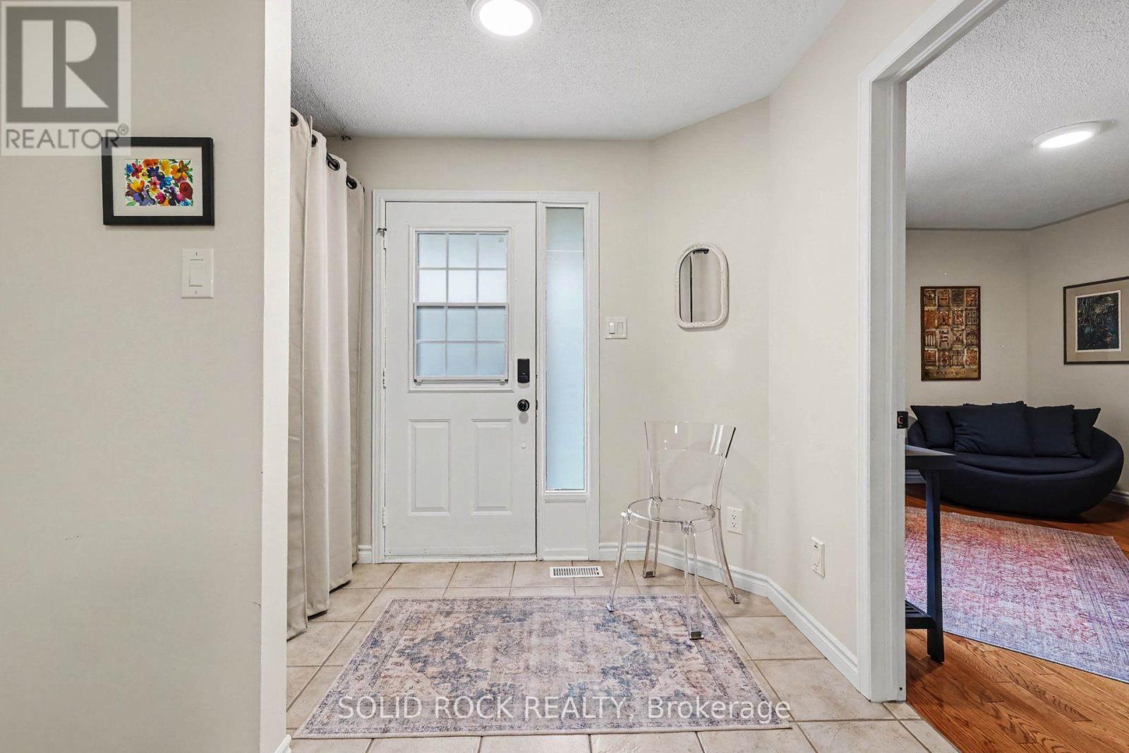 208 JAMIESON STREET - 3