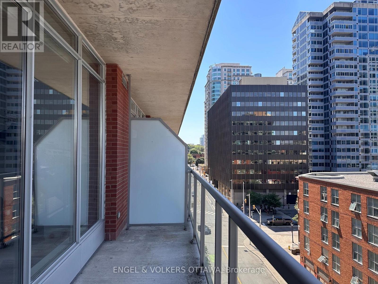 702 - 383 CUMBERLAND STREET, Ottawa — photo 8