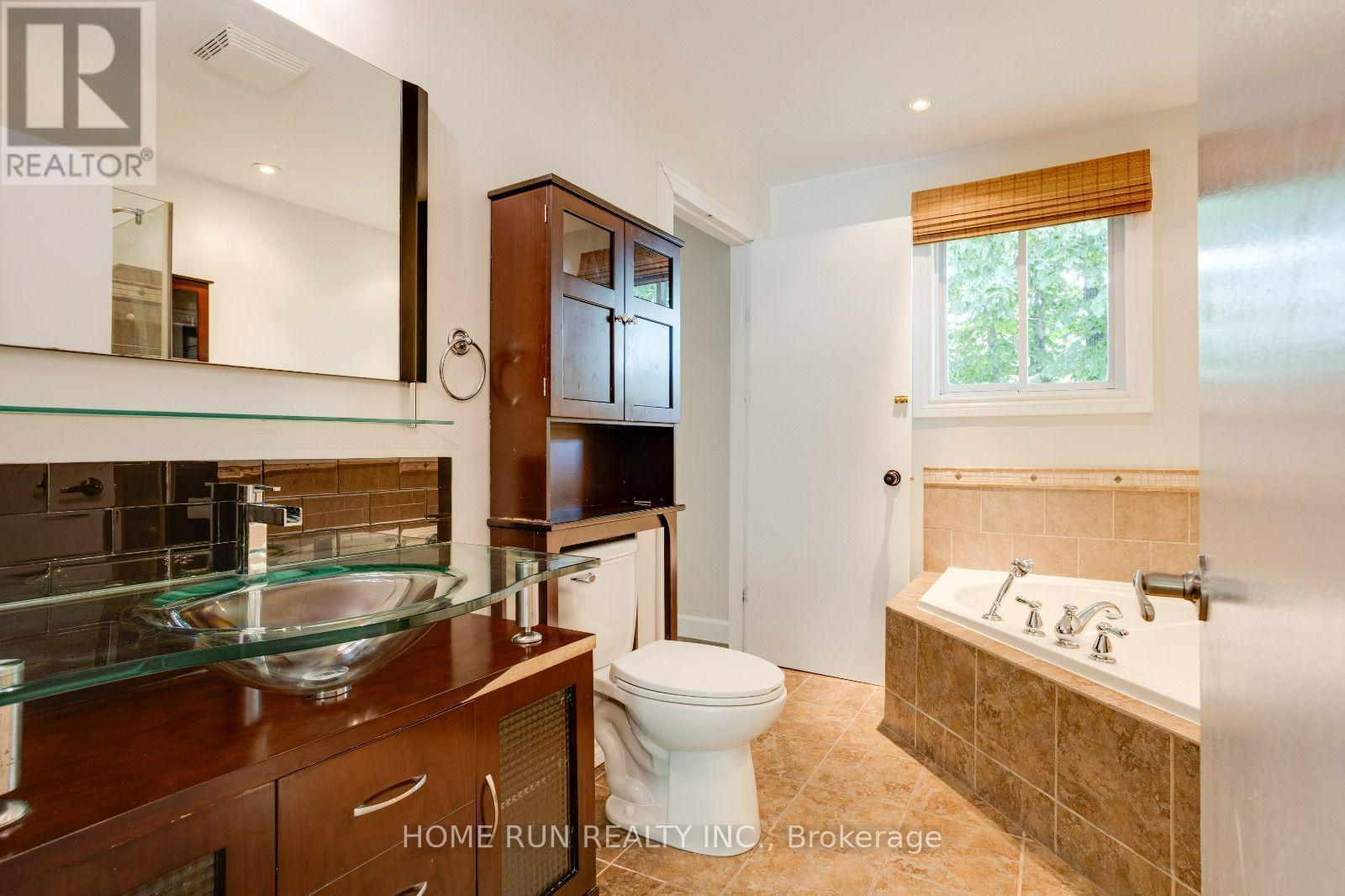 2 CARIBOU AVENUE - Image 15