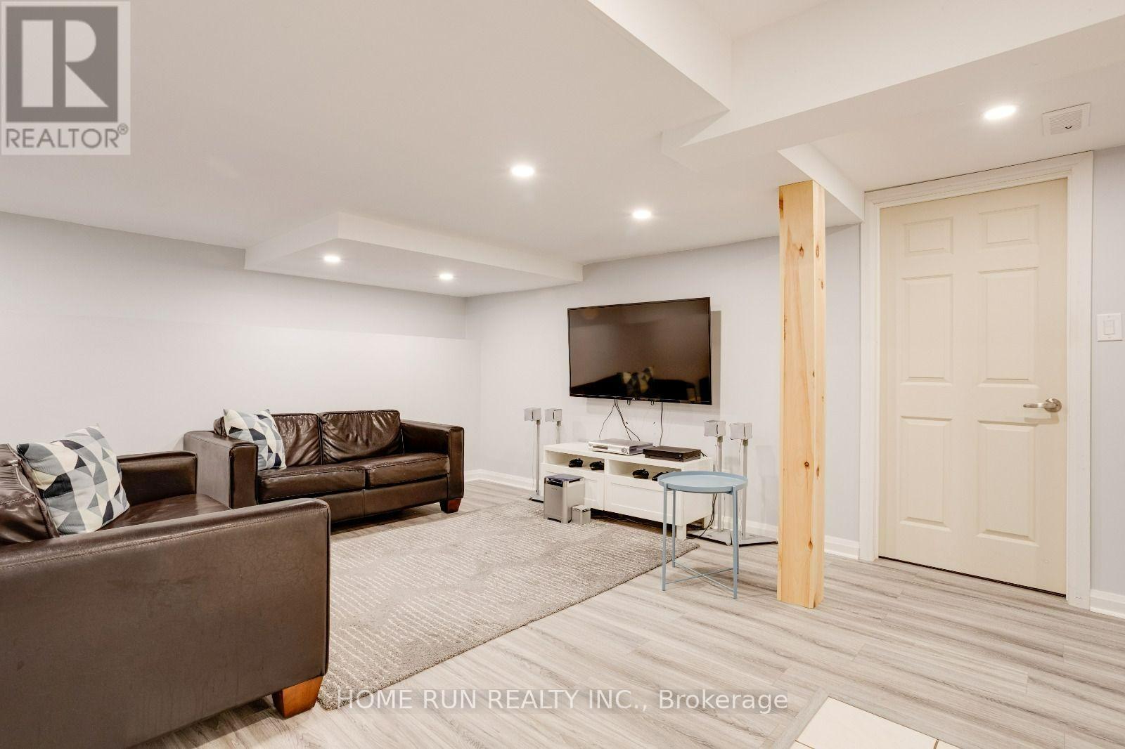 2 CARIBOU AVENUE - Image 30