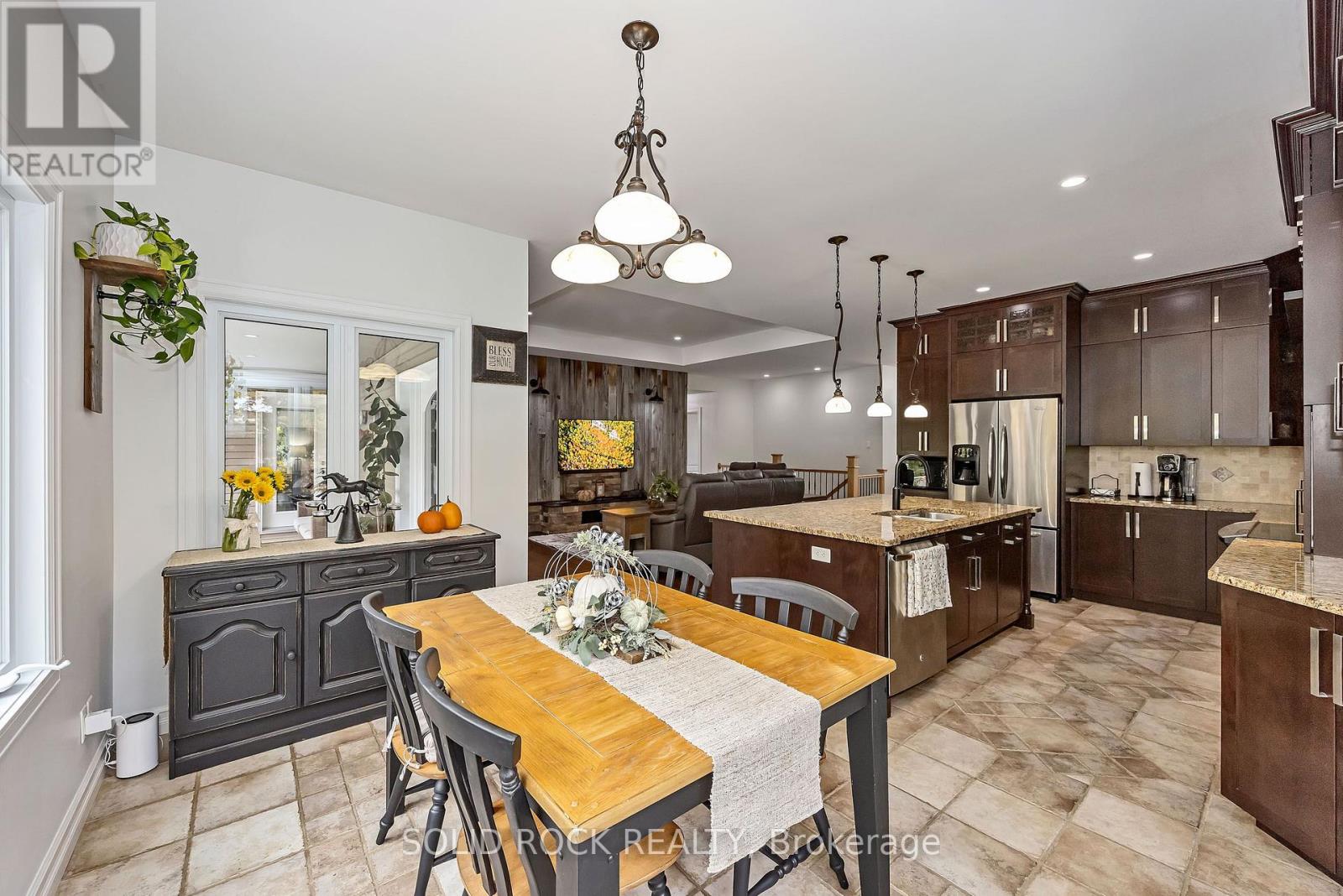 511 BOLT ROAD - 16