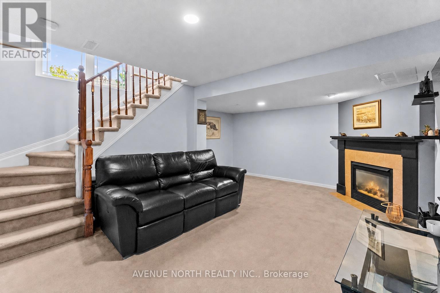 541 WILD SHORE CRESCENT - 29