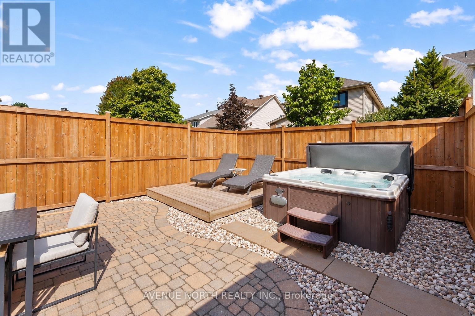 541 WILD SHORE CRESCENT - 33