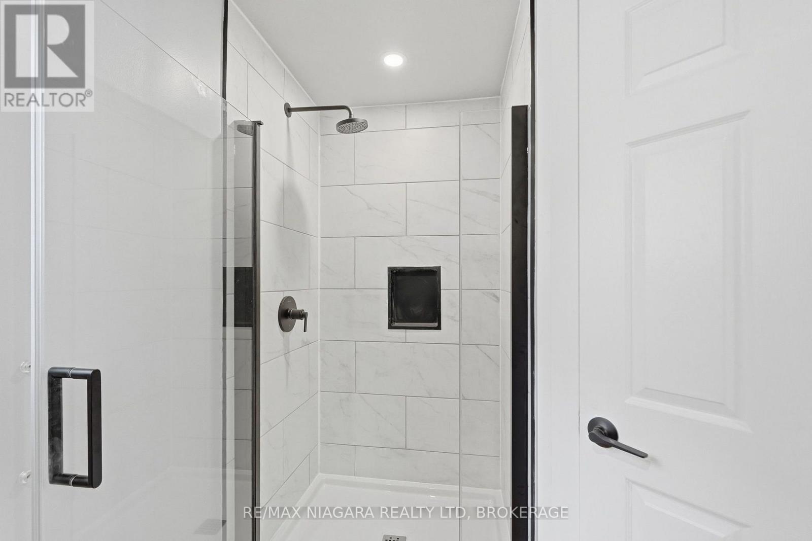 422 BRUNSWICK STREET - 29