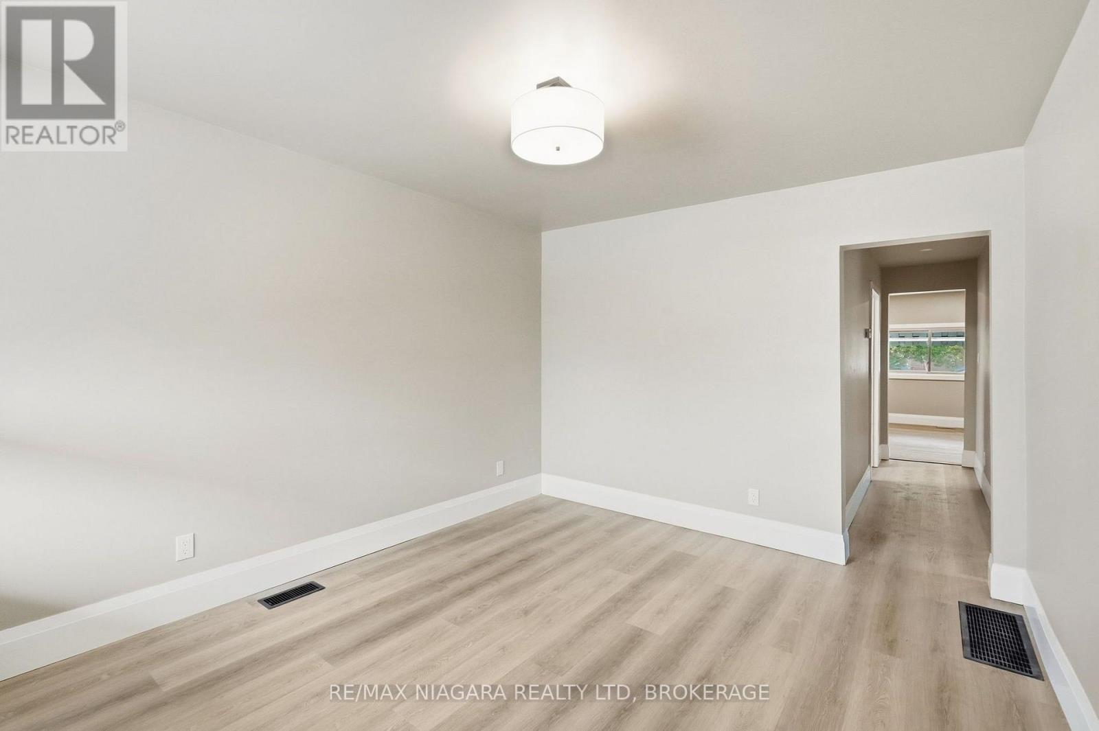 422 BRUNSWICK STREET - 7