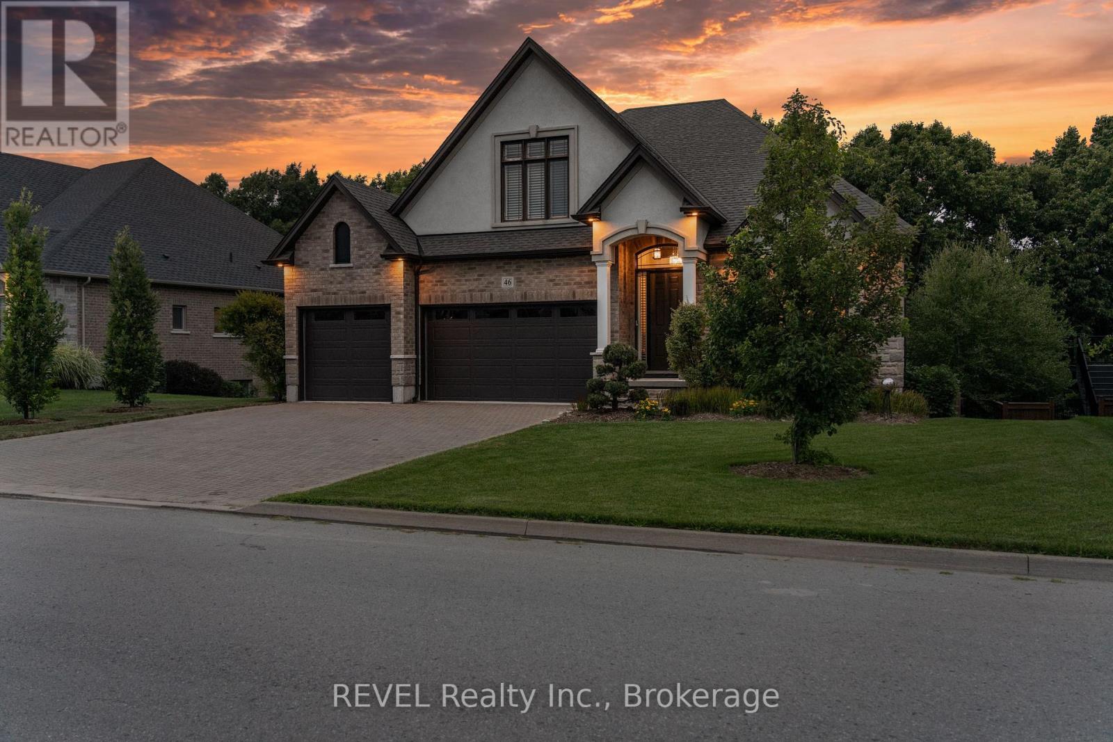 46 PHILMORI BOULEVARD, Pelham (Fonthill) — photo 2