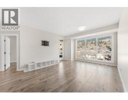 Bedroom - 3550 Woodsdale Road Unit# 303, Lake Country, BC V4V1Y9 Photo 6