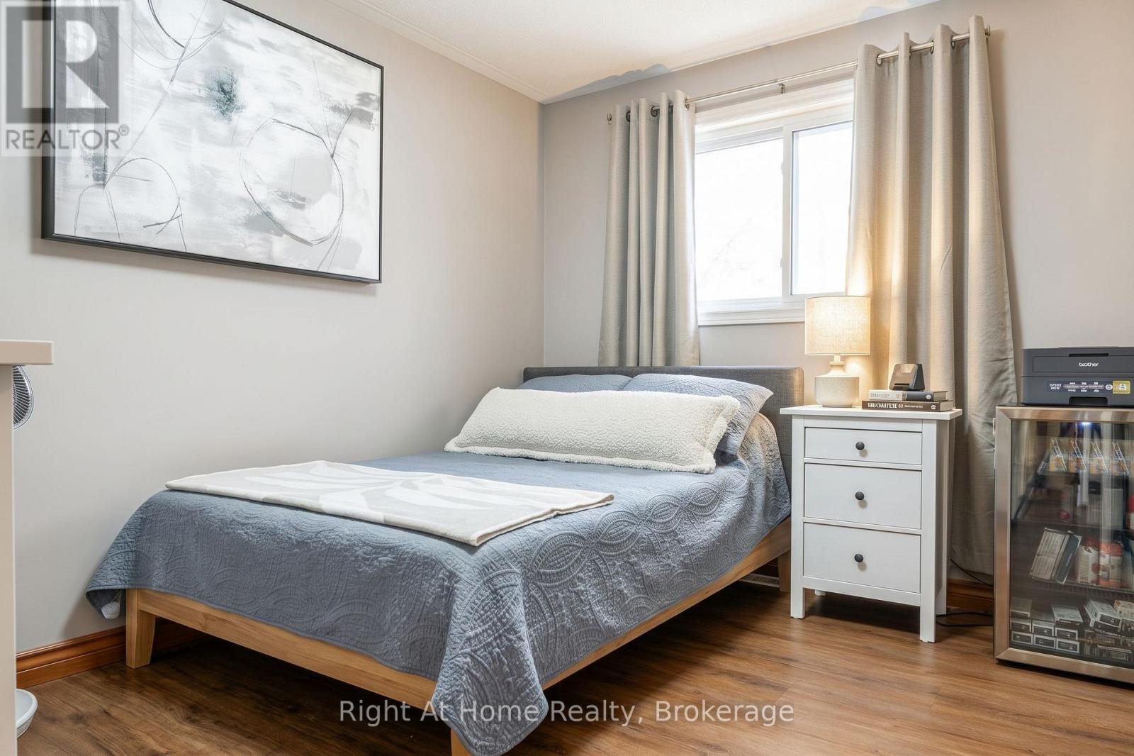 301 NORMAN STREET - 15