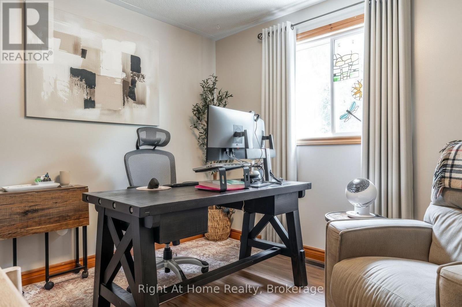 301 NORMAN STREET - 16