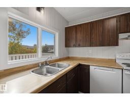 119 Parkland Acres, Lacombe, AB T4L1S8 Photo 6