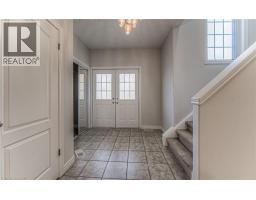722 Salzburg Drive, Waterloo, ON N2V2N7 Photo 15