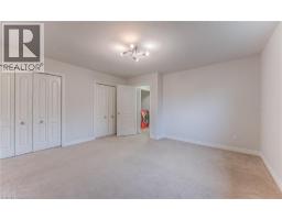 722 Salzburg Drive, Waterloo, ON N2V2N7 Photo 26
