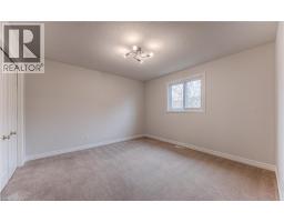 722 Salzburg Drive, Waterloo, ON N2V2N7 Photo 22