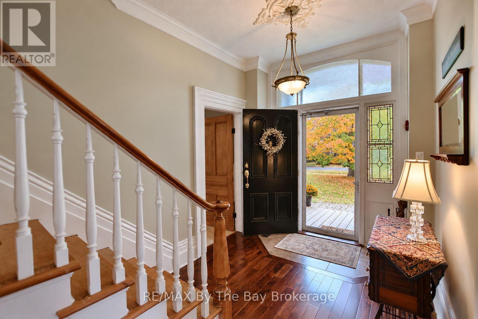 214 ELM STREET - 12