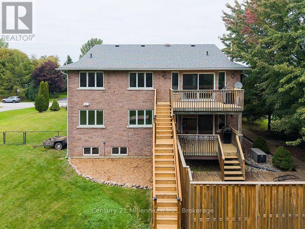 46 DONALD AVENUE - 28
