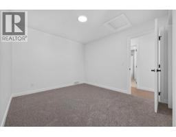 13 Emberside Grove - photo 26