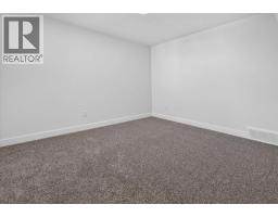 13 Emberside Grove - photo 24