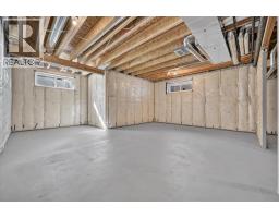13 Emberside Grove - photo 32