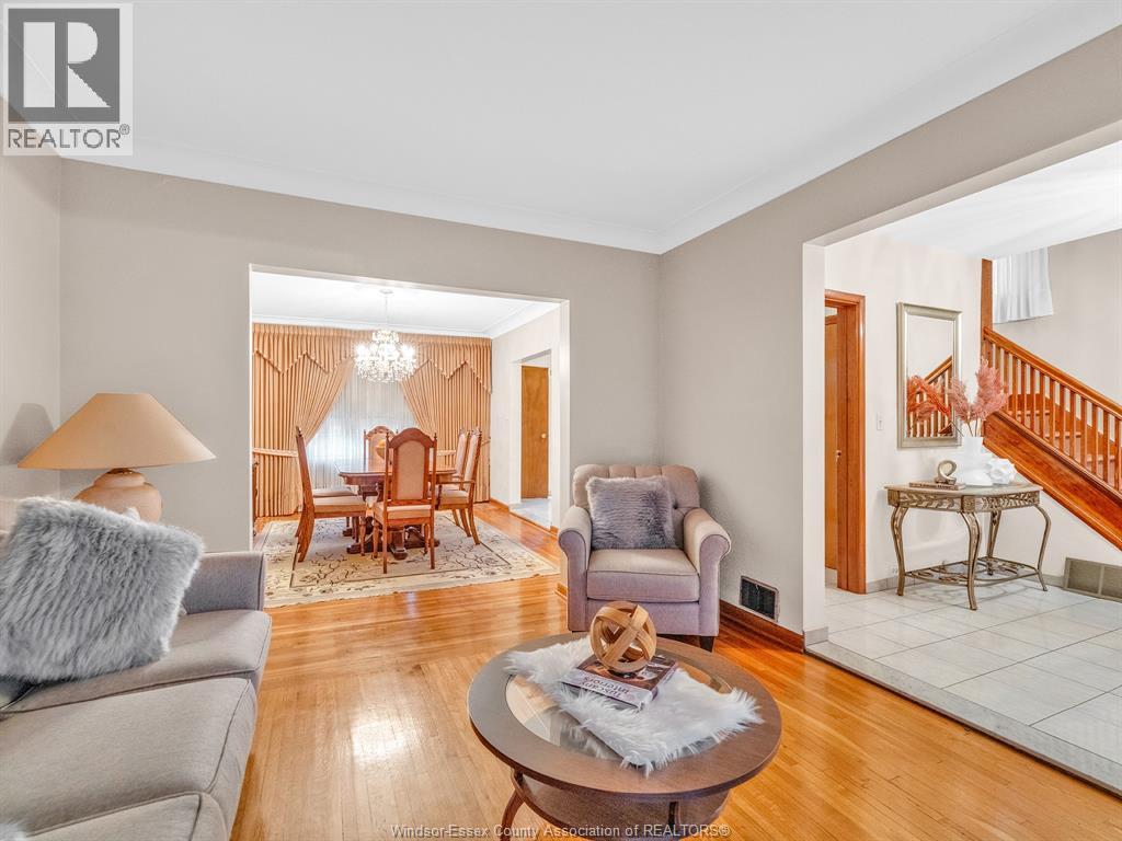877 PIERRE AVENUE, Windsor — photo 10