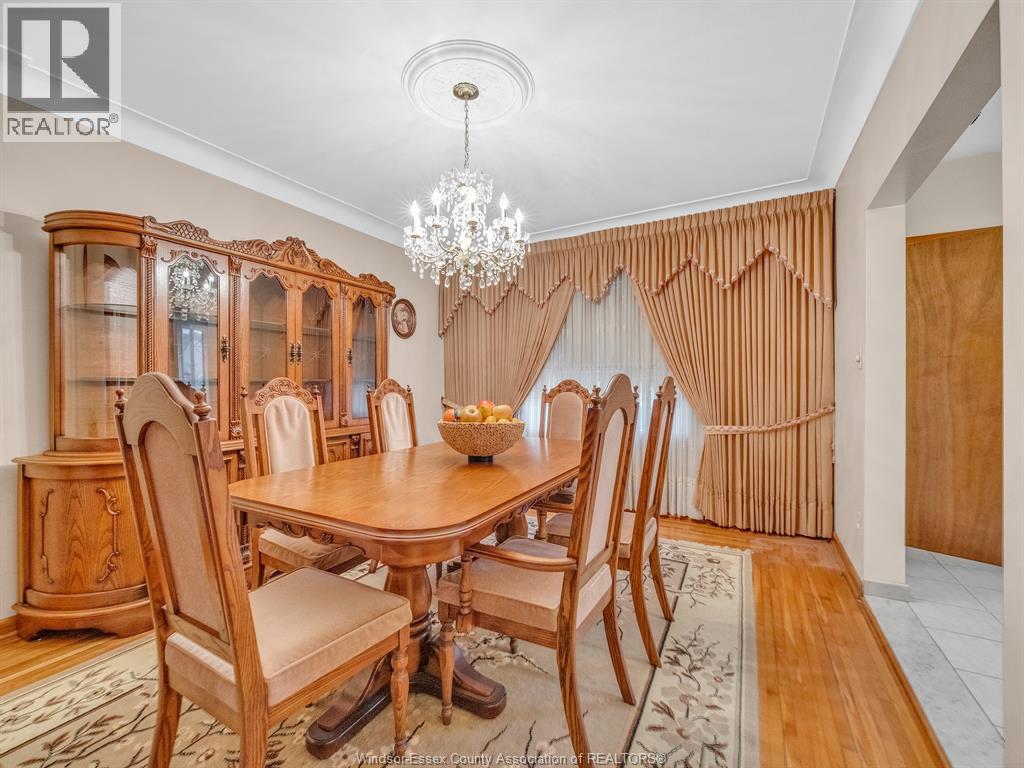 877 PIERRE AVENUE, Windsor — photo 11