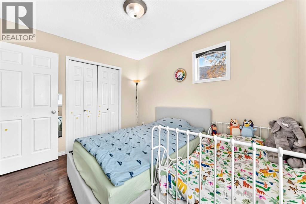 48 Royal Birch Villas NW - 16