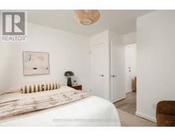 2109 - 750 Bay Street, Toronto, ON M5G1N6 Photo 29