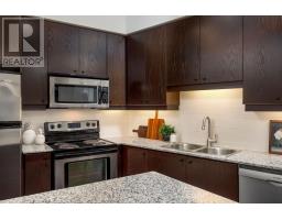 301 - 1 Scott Street, Toronto, ON M5E1A1 Photo 6