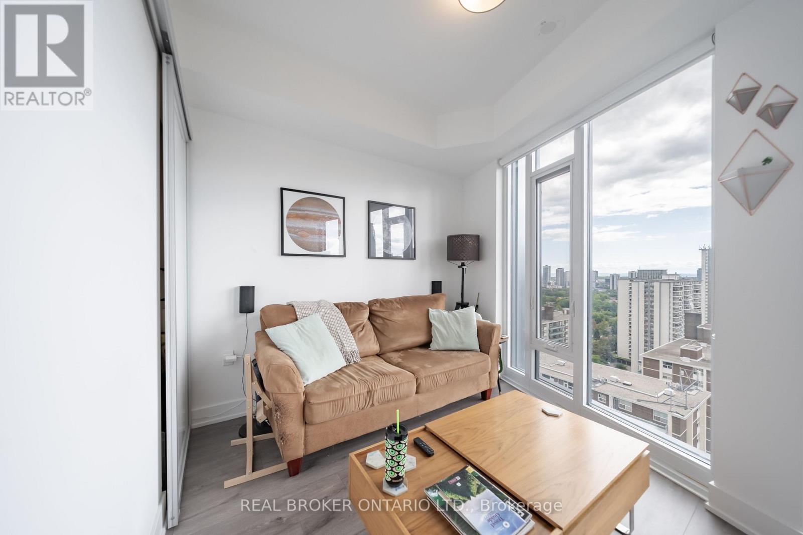 2108 - 575 BLOOR STREET E, Toronto (North St. James Town) — photo 8