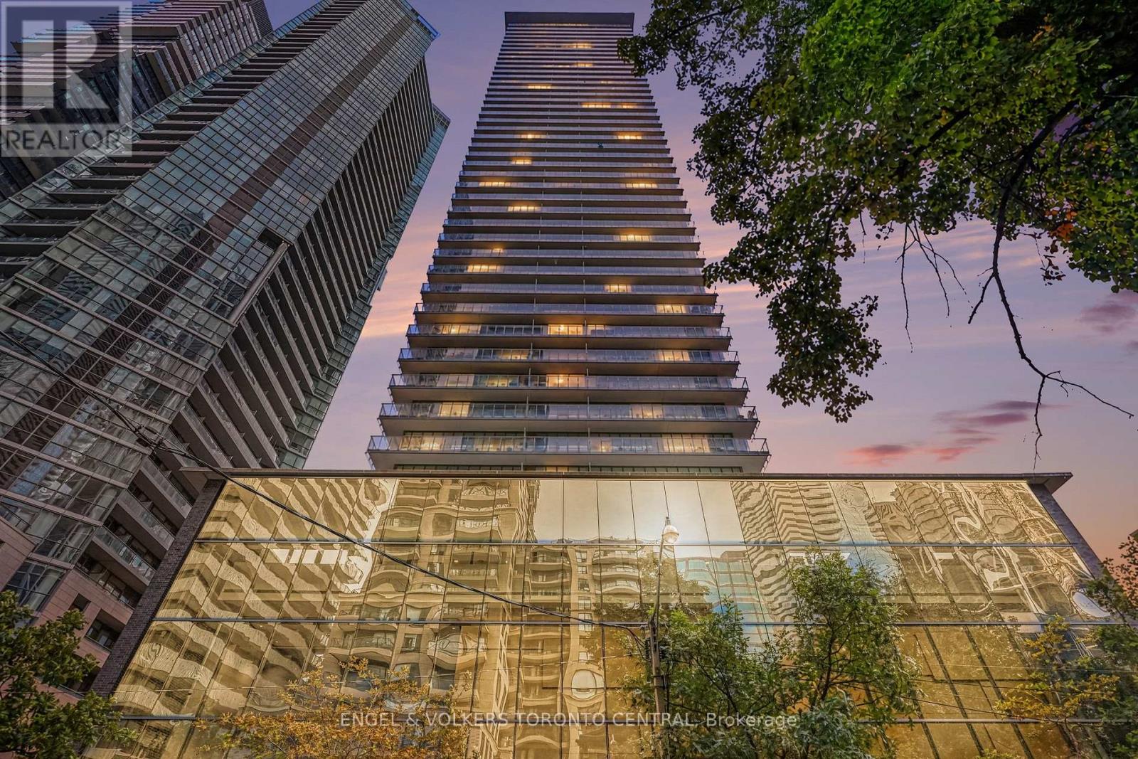 1503 - 33 CHARLES STREET E, Toronto (Church-Yonge Corridor)