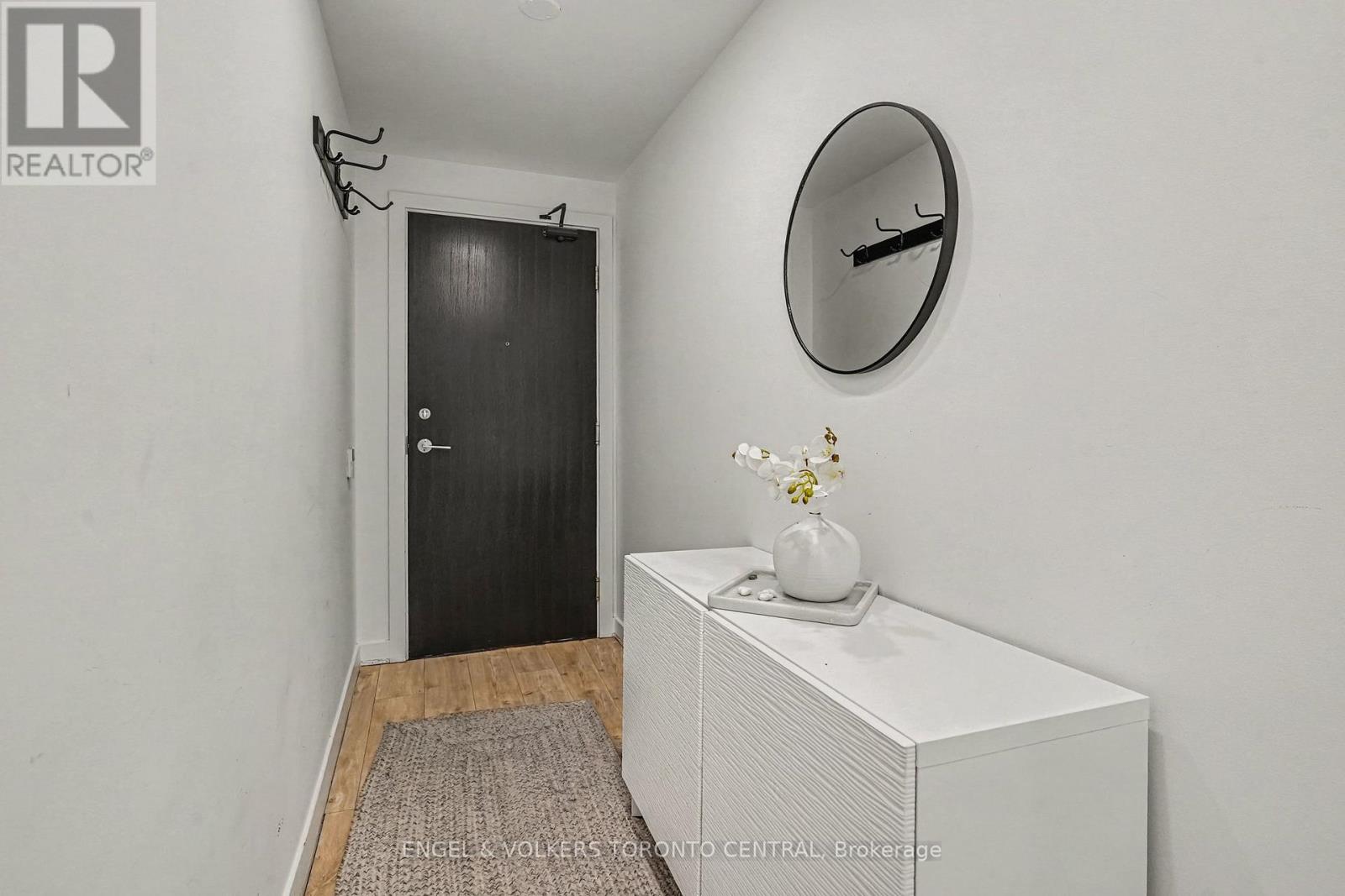 1503 - 33 CHARLES STREET E, Toronto (Church-Yonge Corridor) — photo 2