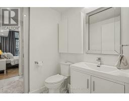 1503 - 33 Charles Street E, Toronto, ON M4Y1R9 Photo 11