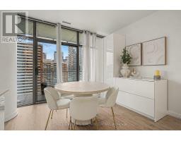 1503 - 33 Charles Street E, Toronto, ON M4Y1R9 Photo 8