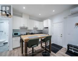 Bachelor - 208 Dovercourt Road, Toronto, ON M6J3C8 Photo 6