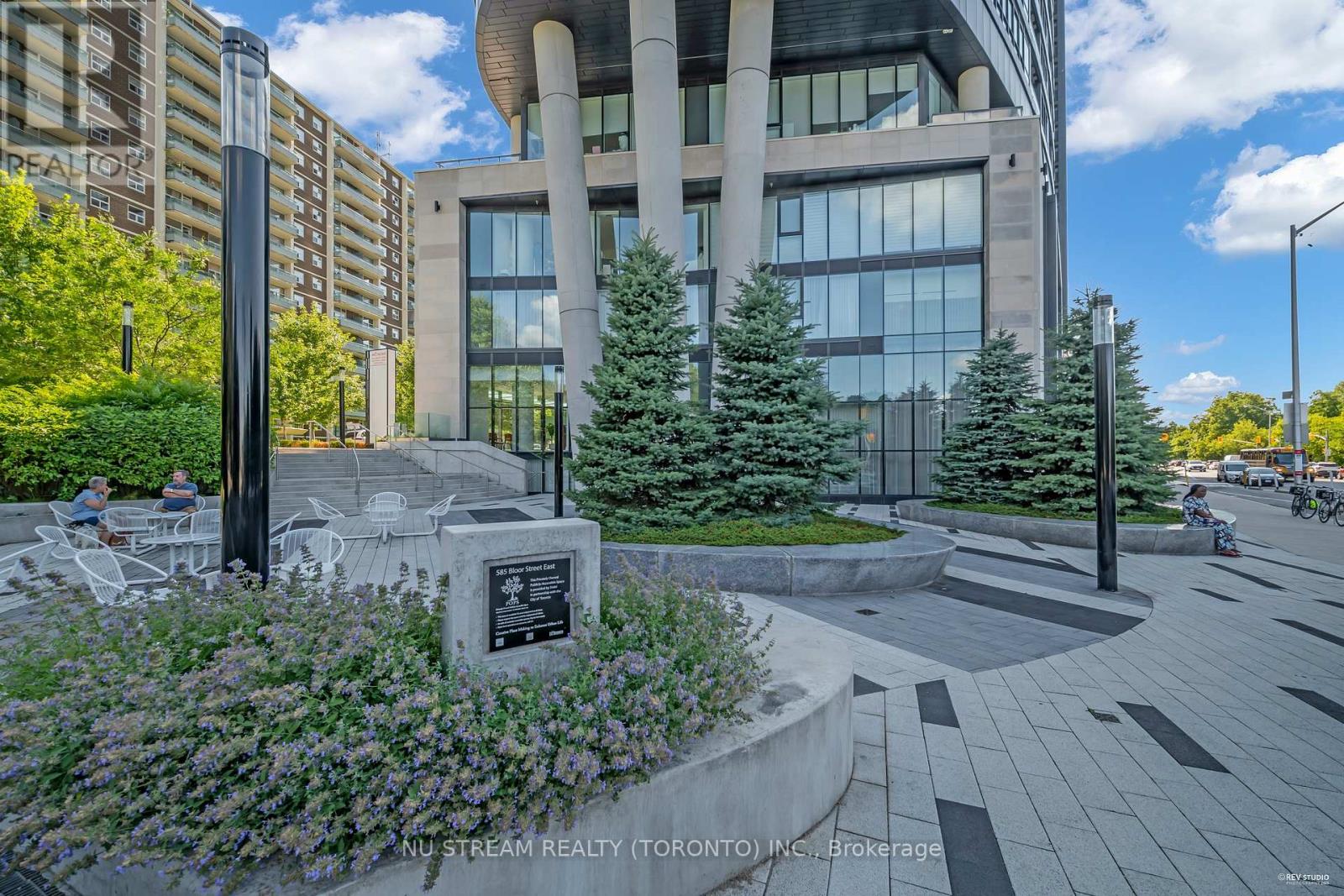 516 - 585 BLOOR STREET E, Toronto (North St. James Town) — photo 3