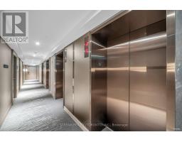 516 - 585 Bloor Street E, Toronto, ON M4W0B3 Photo 8