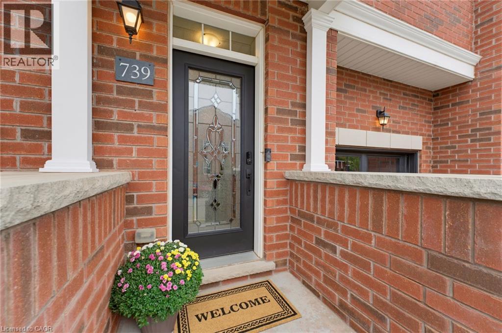 Photo of 739 BANKS Crescent