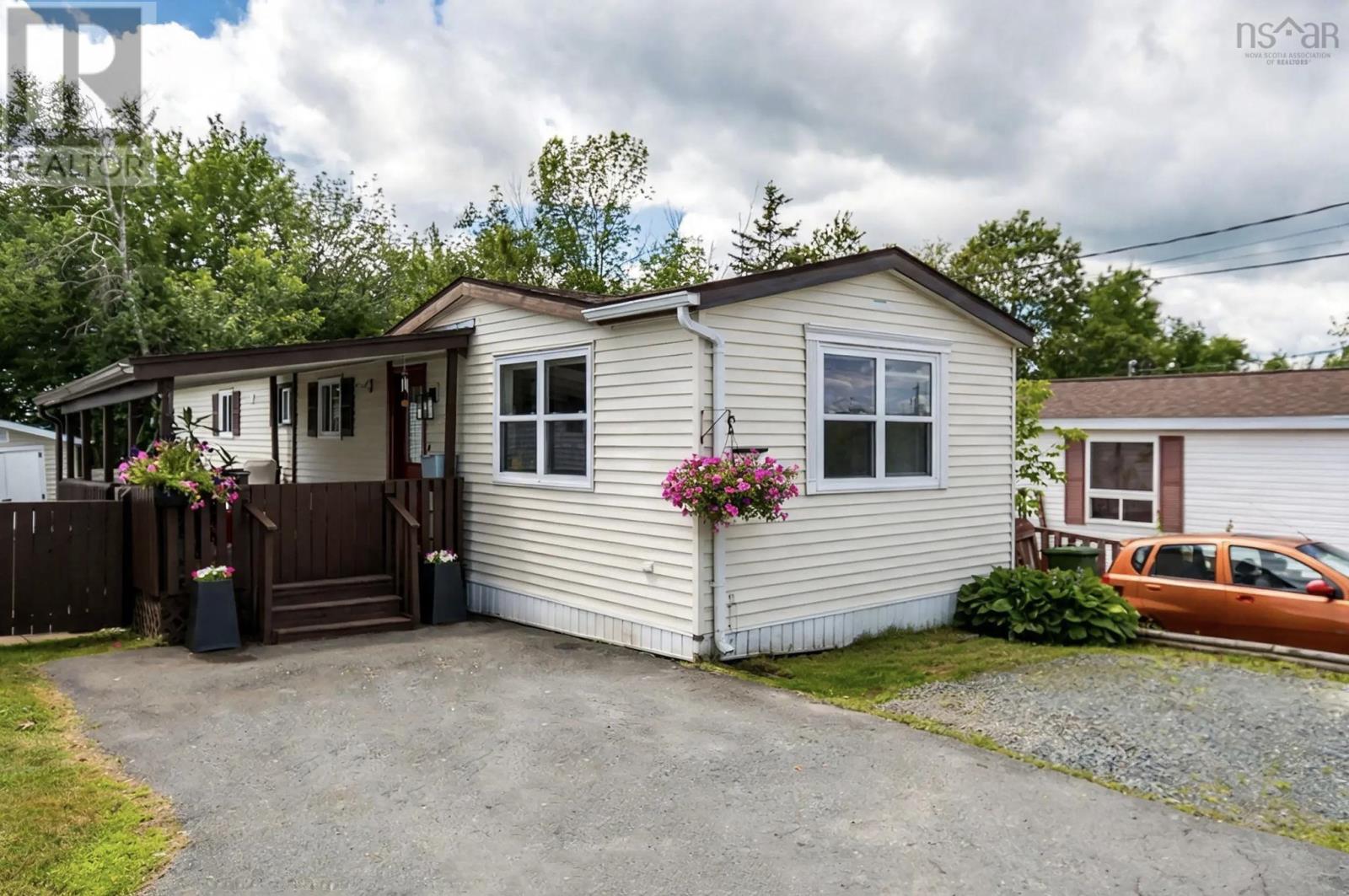 112 Hilltop Drive - 1
