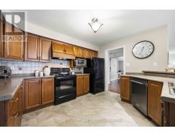 16 Waring Avenue, Whitby, ON L1M1G4 Photo 15