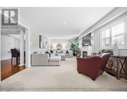 16 Waring Avenue, Whitby, ON L1M1G4 Photo 19