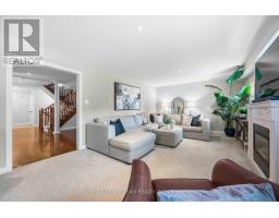 16 Waring Avenue, Whitby, ON L1M1G4 Photo 20