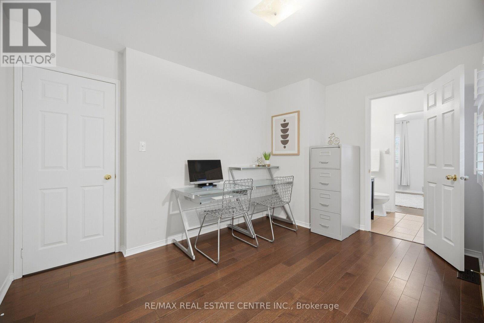 33 Mosely Crescent, Ajax, ON photo 37